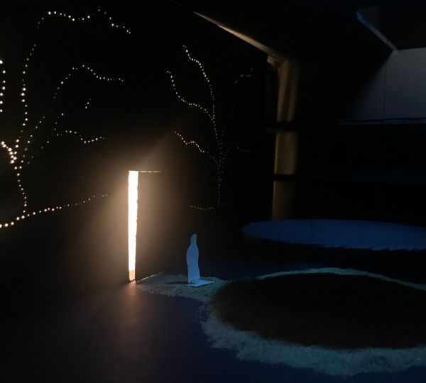 Hodgkinson_Georgia_Lighting3