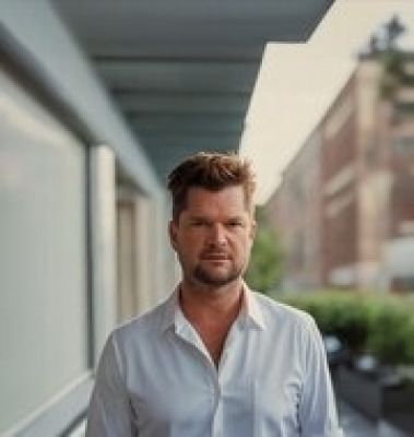 Image for Lecturer Chris Jensen