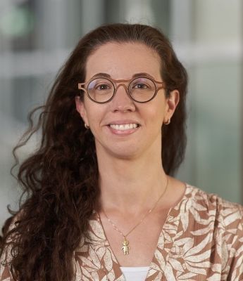 Image for Dr Silvia Tavares
