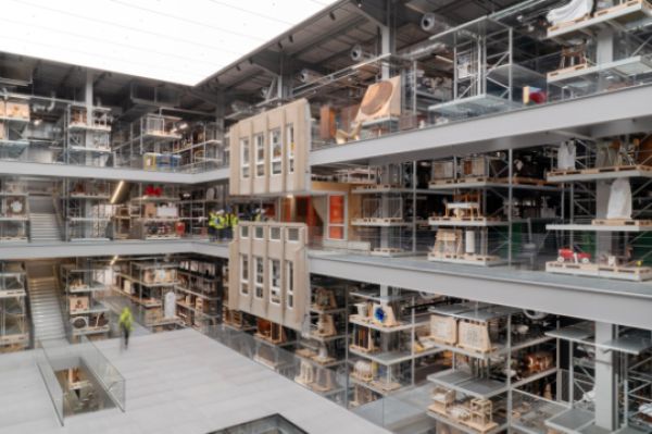 Photo of a museum's atrium