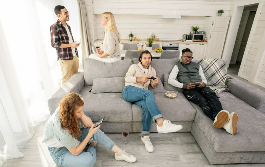 Leveraging Students’ Experiences and Perceptions in Purpose-Built Student Accommodation in Melbourne